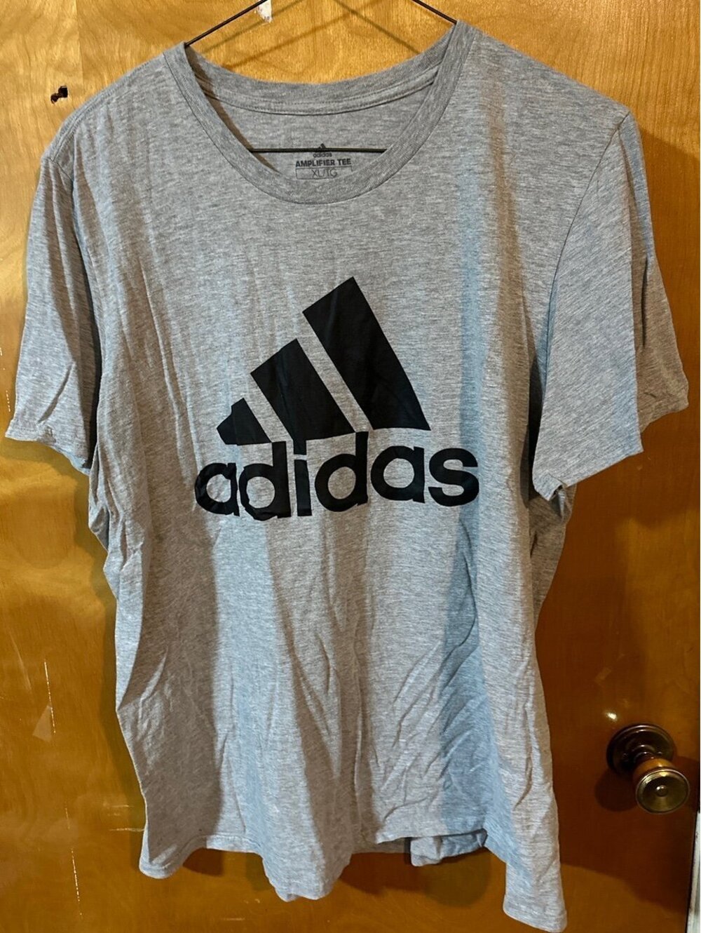 Adidas grey tshirt size xlarge